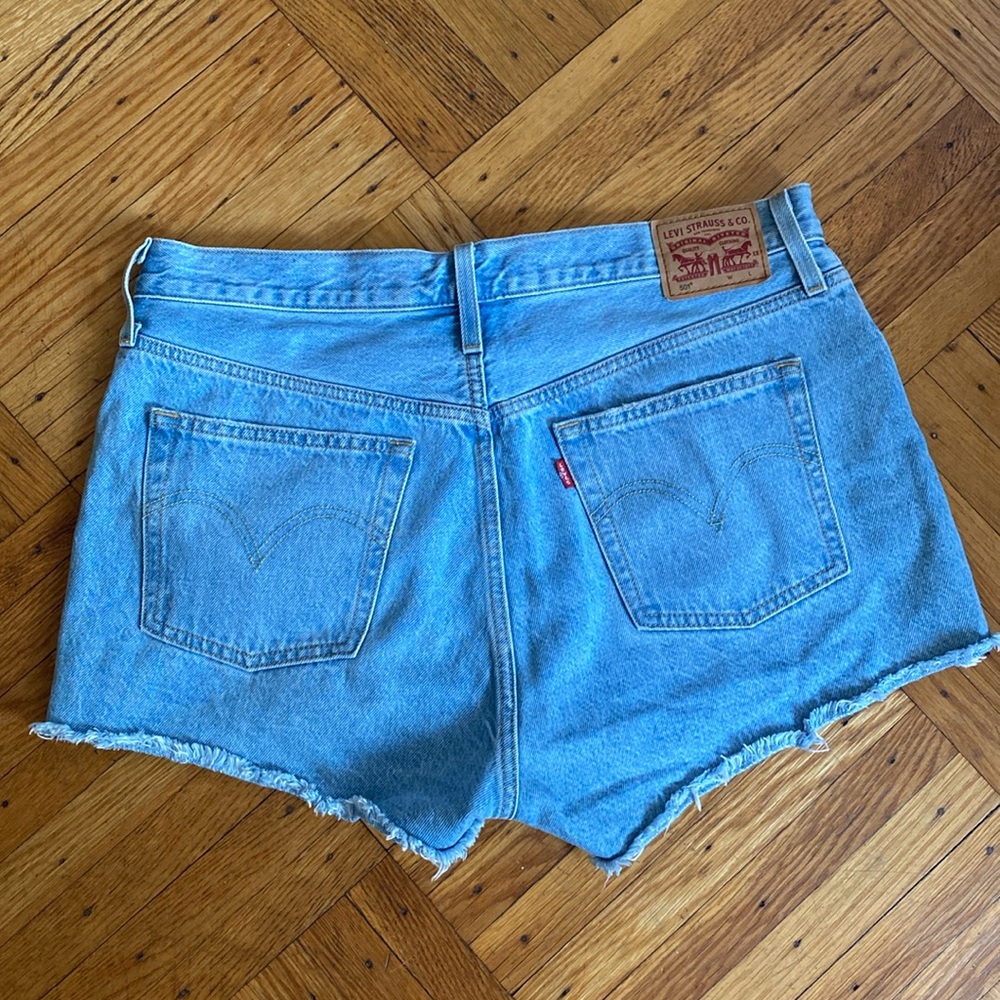 Levi’s 501 jeans short size 32